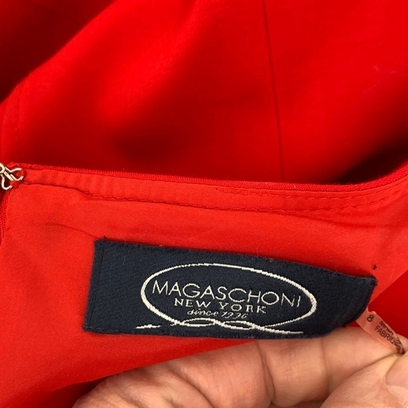 Magaschoni colorblock shift sleeveless dress knit stretch red black v-neck 8 - Picture 4 of 4